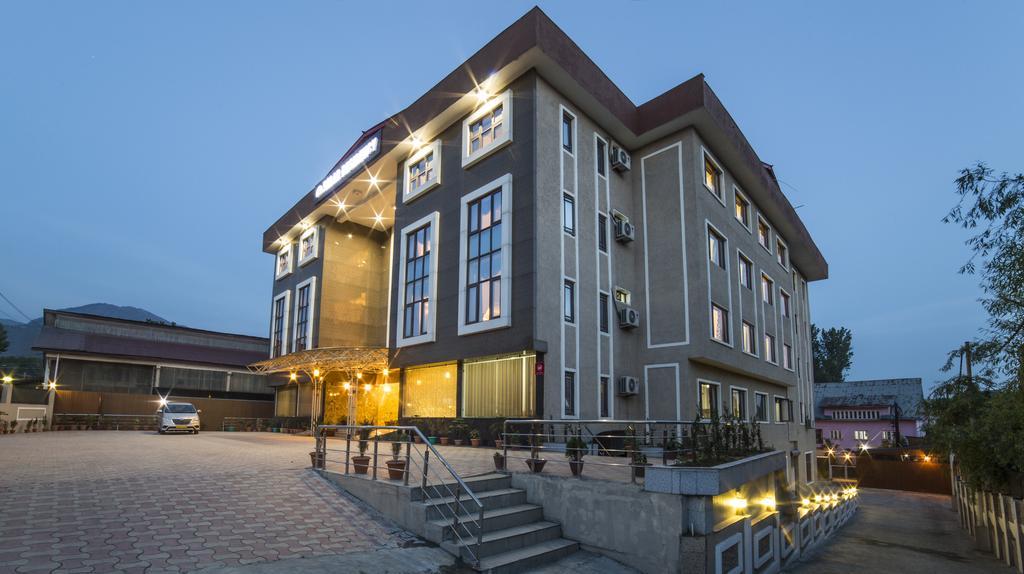 Hotel Palette - Solar Residency Srīnagar Exteriér fotografie